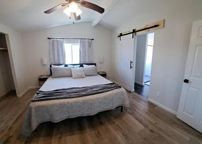 3 Bed On Historic 80 Near Benson & Tombstone Holiday home Saint David